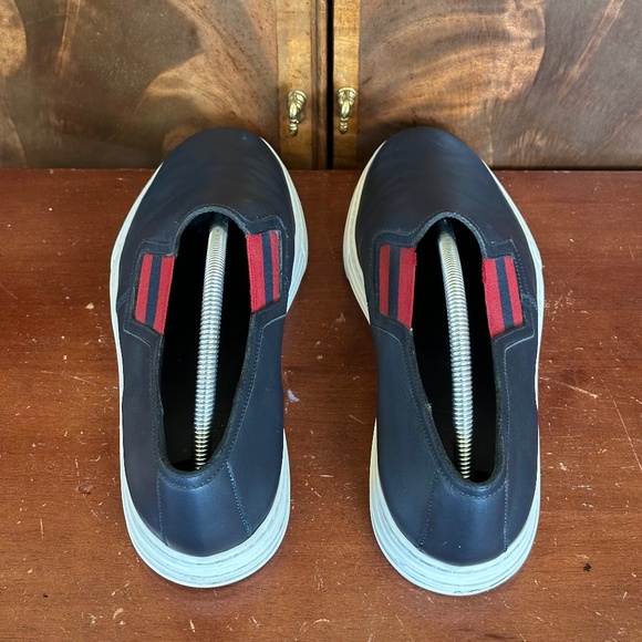 Gucci Slip On Leather Sneakers